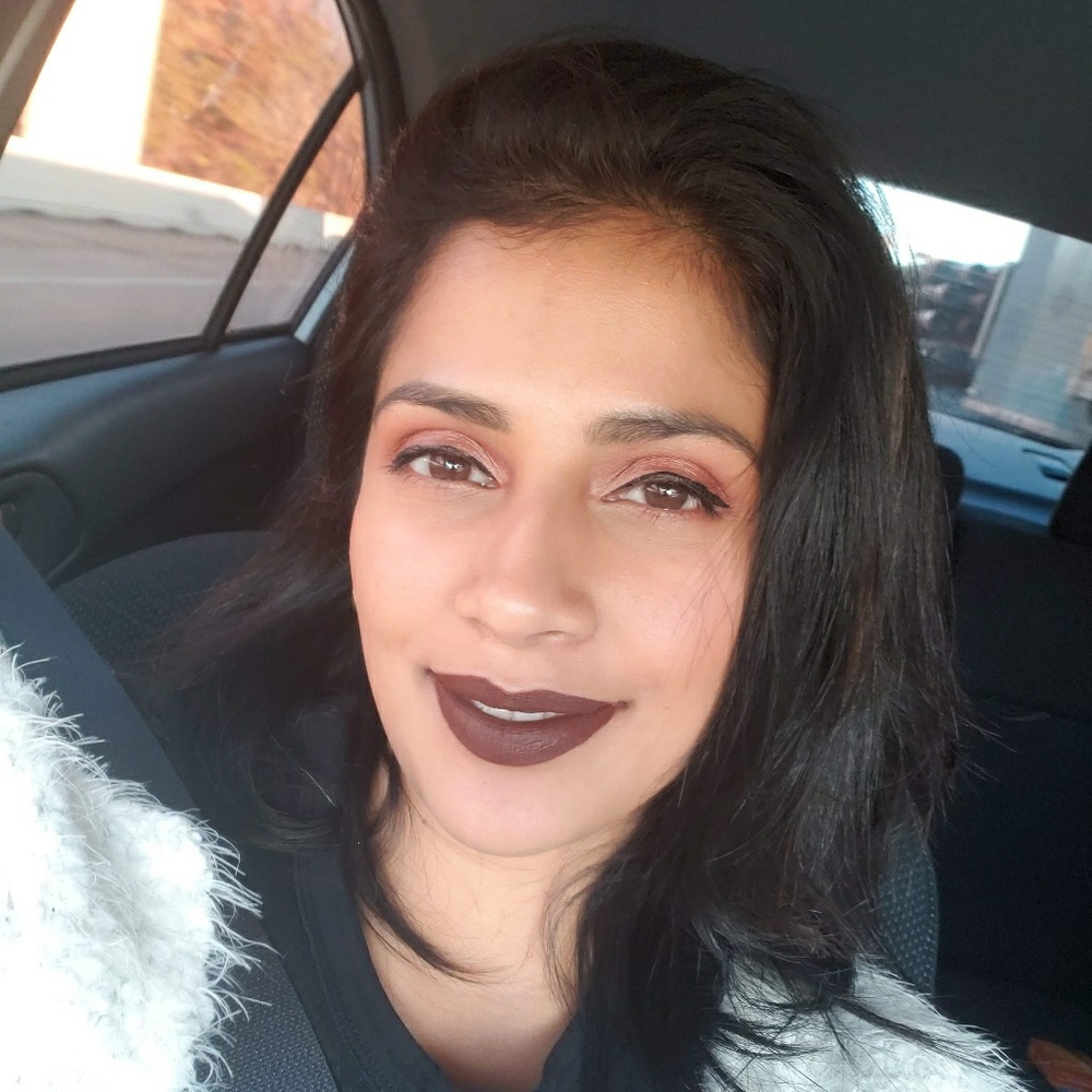 Meet your Posher, Jasmine
